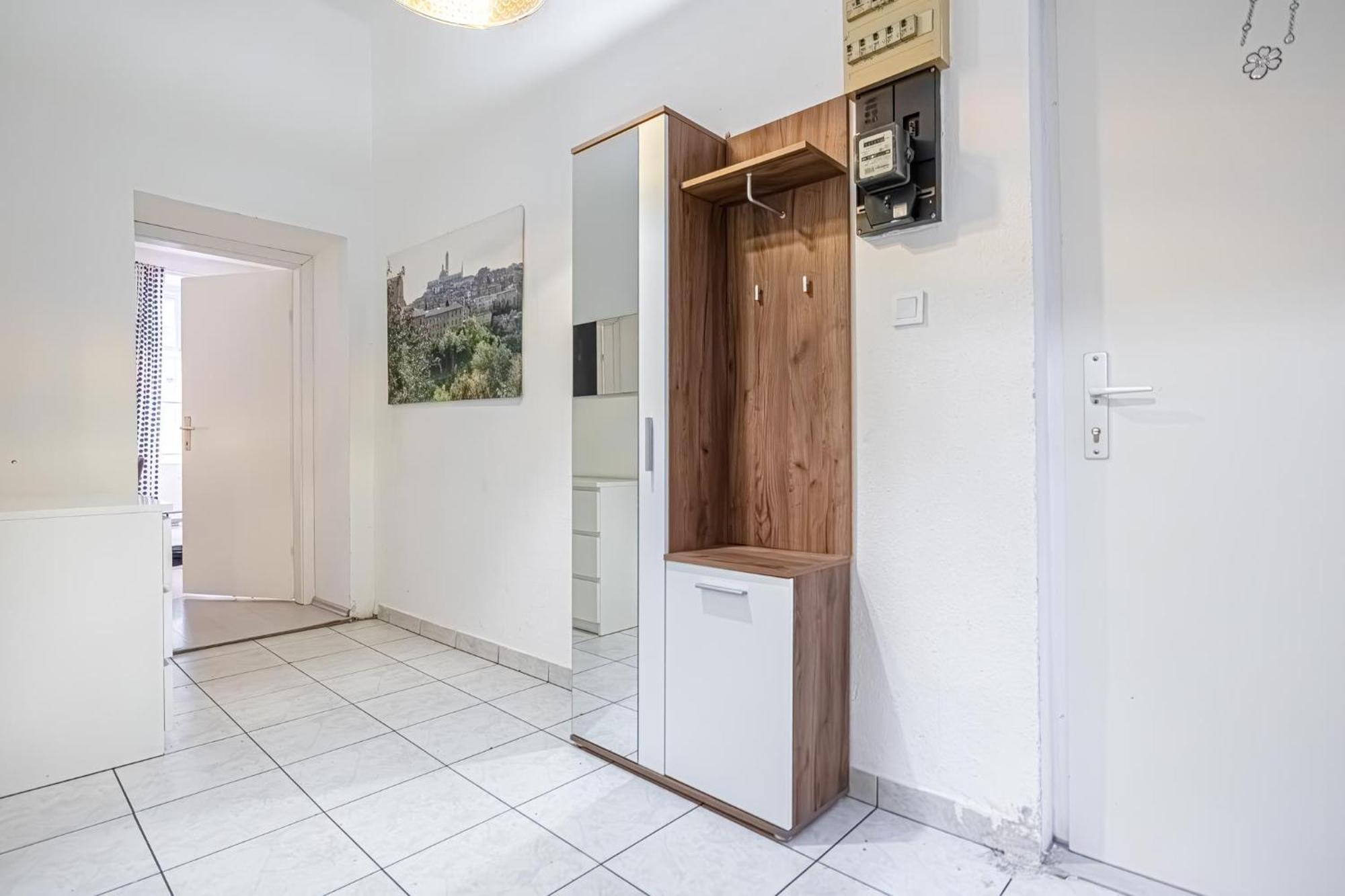 Apartamento Comfy 1br In With Great Amenities Viena