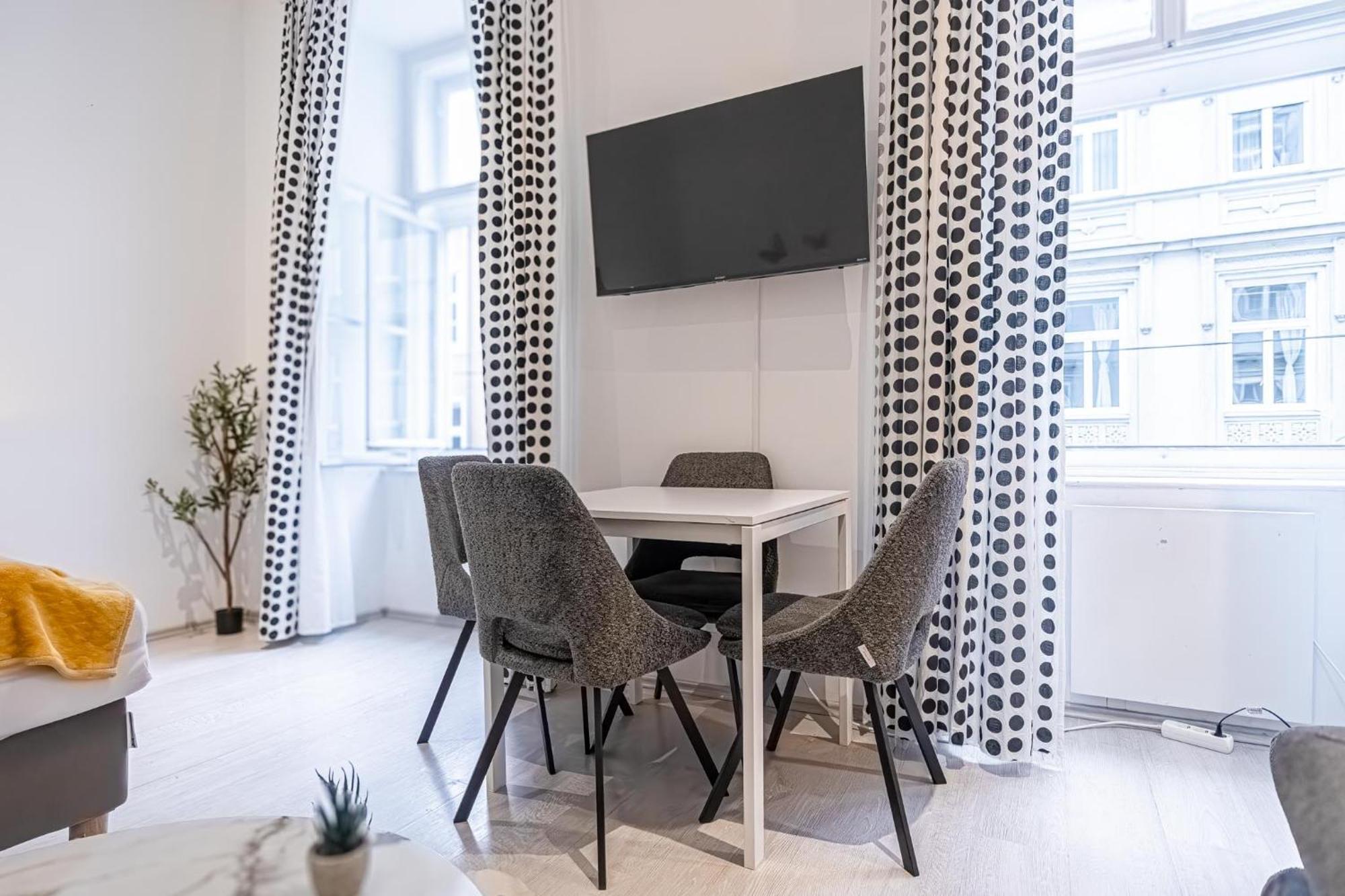 Apartamento Comfy 1br In With Great Amenities *