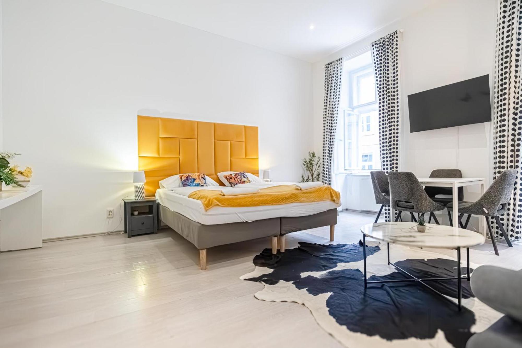 Comfy 1br In With Great Amenities * Viena